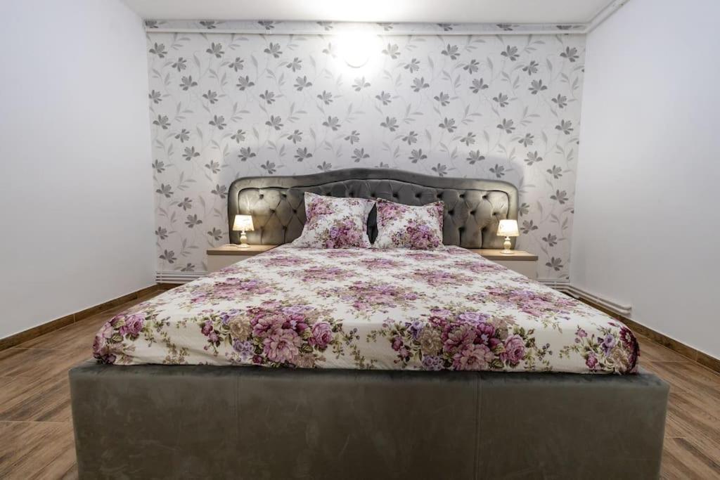 Luxury Radox Apartment Park 1 Bz Buzău Extérieur photo